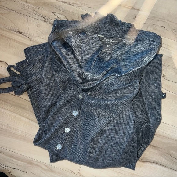 Women's Gray Sleepwear Set - Picture 3 of 12